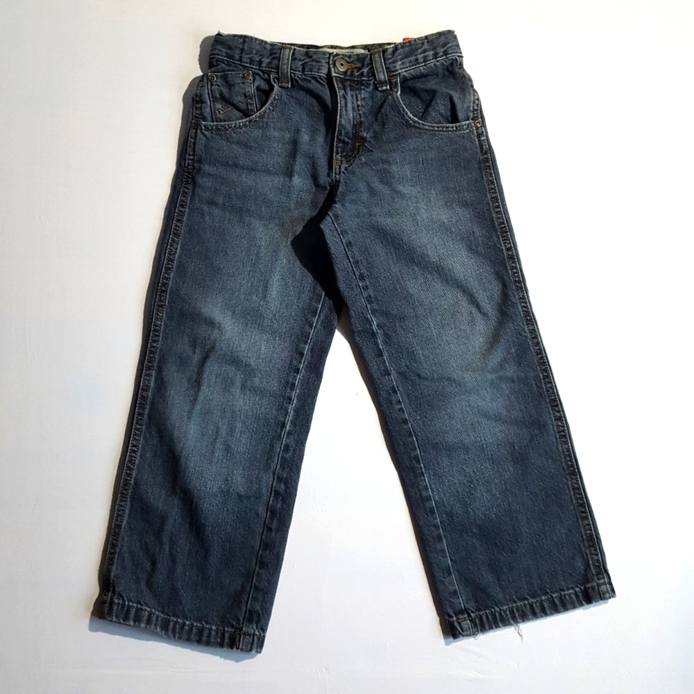 Wrangler Boys Size 8 Regular Loose Fit Jeans in Medium Wash EUC